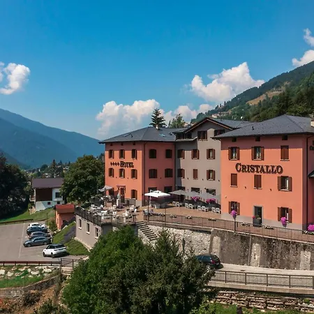 Garni Cristallo Hotel 4*