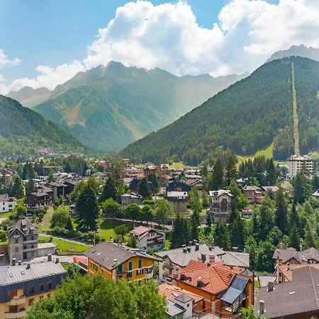 Garni Cristallo Hotel Ponte Di Legno