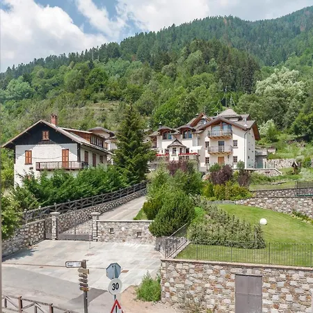 Hotel Garni Cristallo Ponte Di Legno