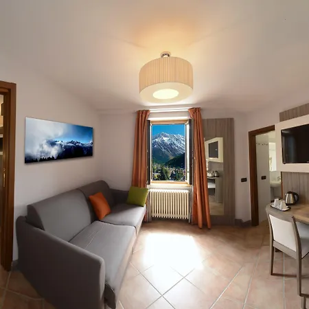 Garni Cristallo Отель