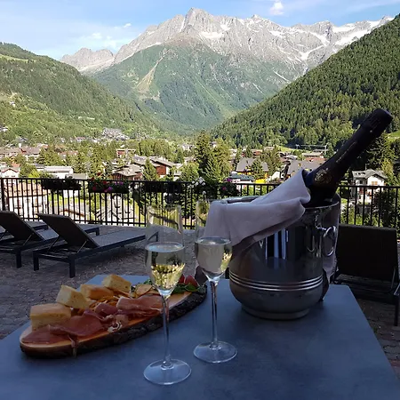 Garni Cristallo Понте-ди-Леньо