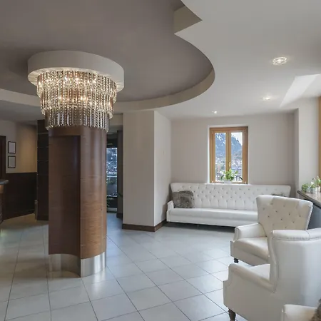 Garni Cristallo Отель Понте-ди-Леньо