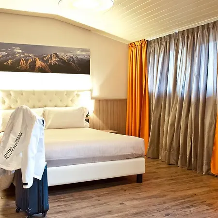 Отель Garni Cristallo 4*