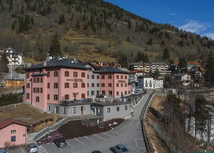 Hotel Garni Cristallo 4*